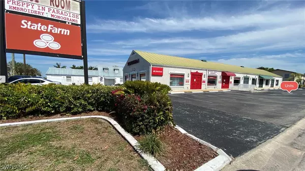 9541 Cypress Lake DR, Fort Myers, FL 33919