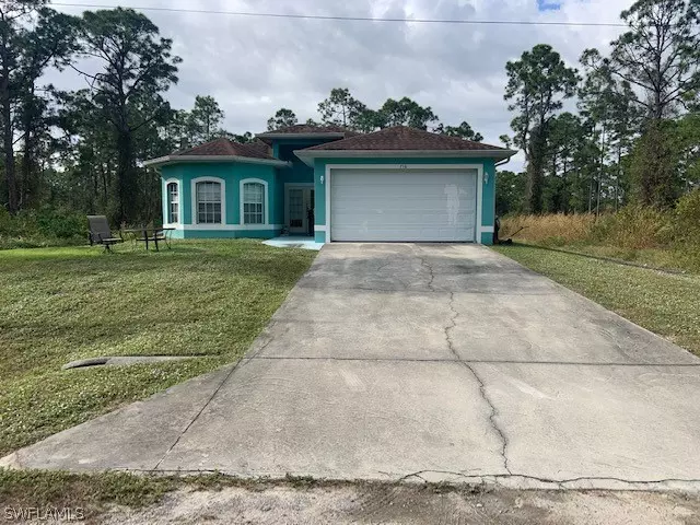 Lehigh Acres, FL 33974,716 Bering AVE S