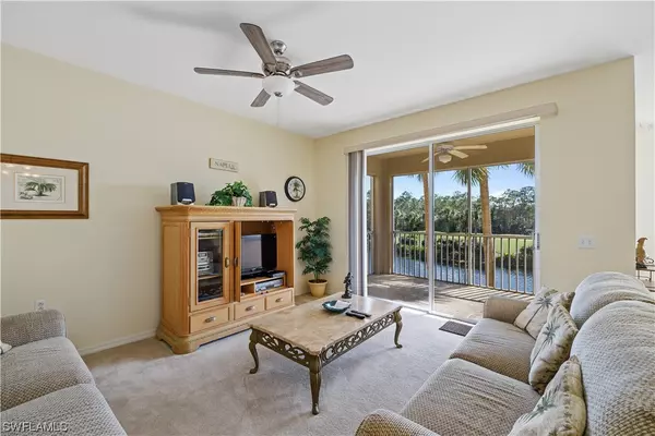 Naples, FL 34112,3790 Sawgrass WAY #3223