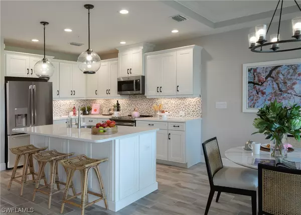 2548 Seychelles DR #803, Naples, FL 34112