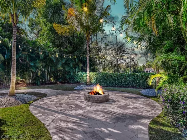 Naples, FL 34109,6181 Cypress Hollow WAY