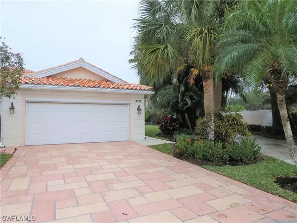 3175 Andorra CT, Naples, FL 34109