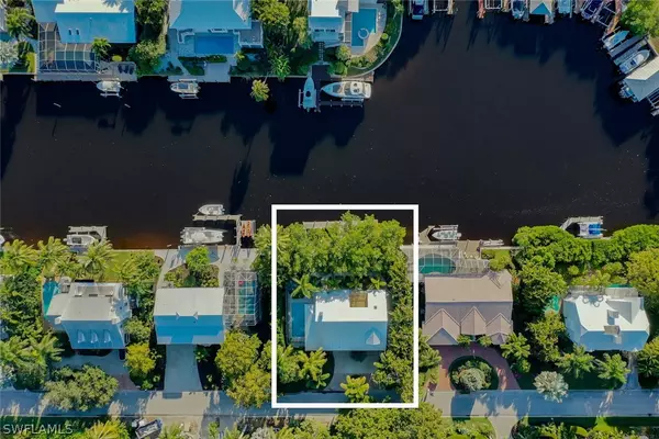 Sanibel, FL 33957,1283 Isabel DR