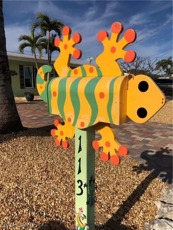 Fort Myers Beach, FL 33931