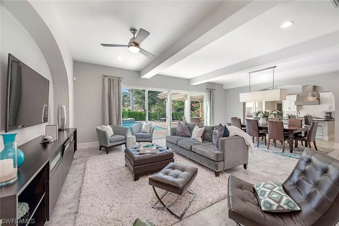 Naples, FL 34110,16545 Buonasera CT