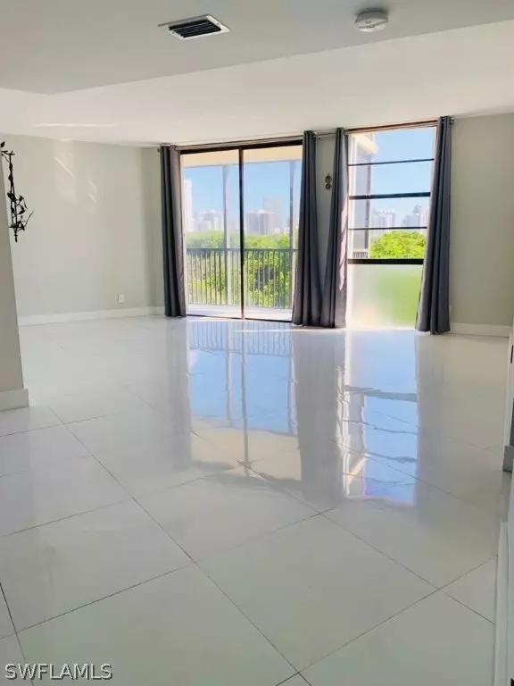 Aventura, FL 33180,3101 N Country Club DR #511