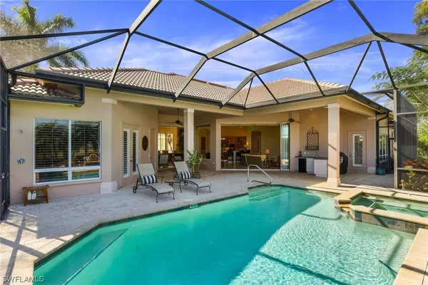 2313 Cassia CT, Naples, FL 34109