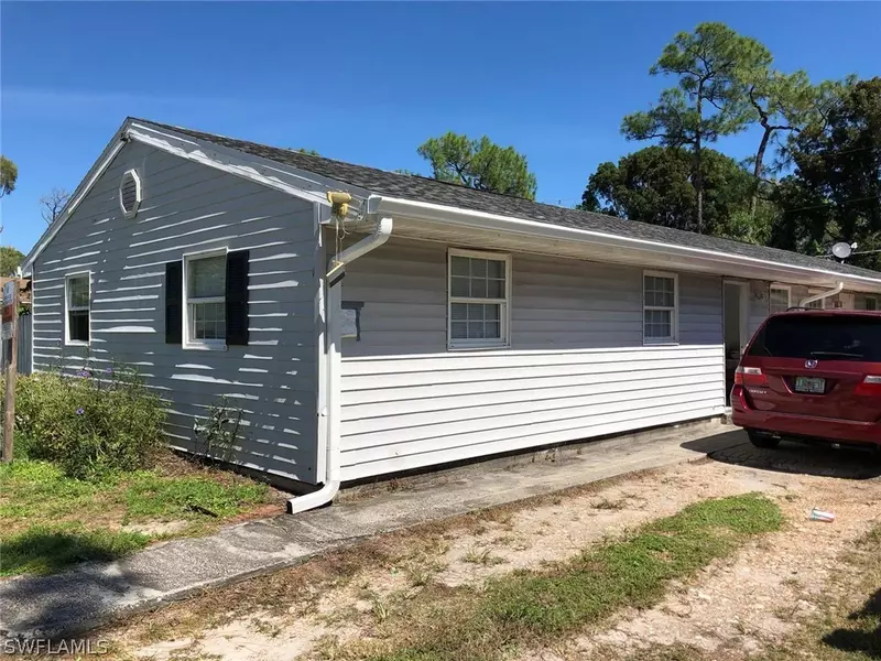 5637/5639 4th AVE, Fort Myers, FL 33907