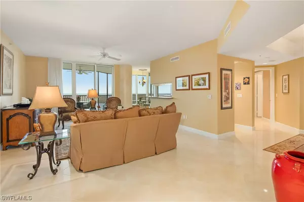 Naples, FL 34114,1060 Borghese LN #1605