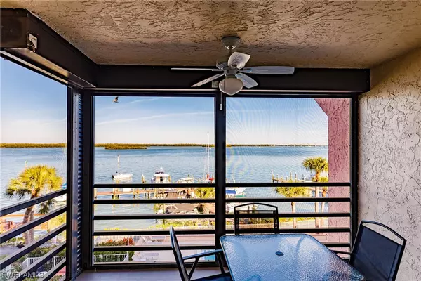 Marco Island, FL 34145,1085 Bald Eagle DR #C406