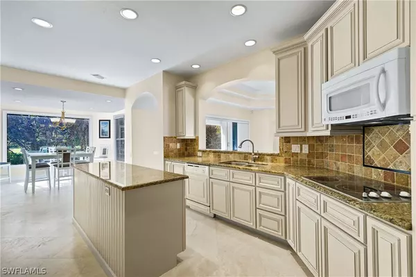 Sanibel, FL 33957,2313 Wulfert RD