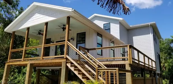 2441 Shop RD, Sanibel, FL 33957