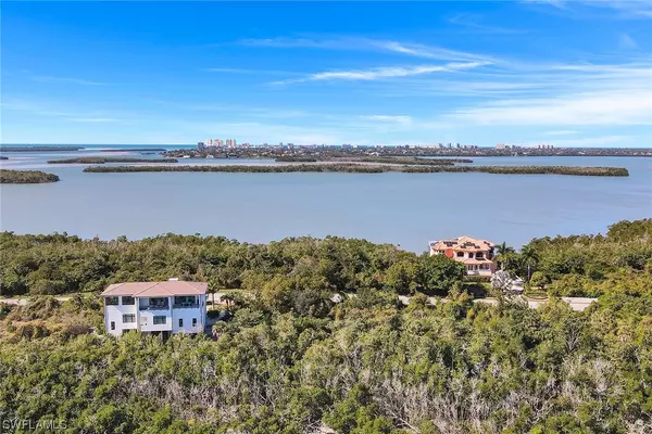 Marco Island, FL 34145,882 Whiskey Creek DR