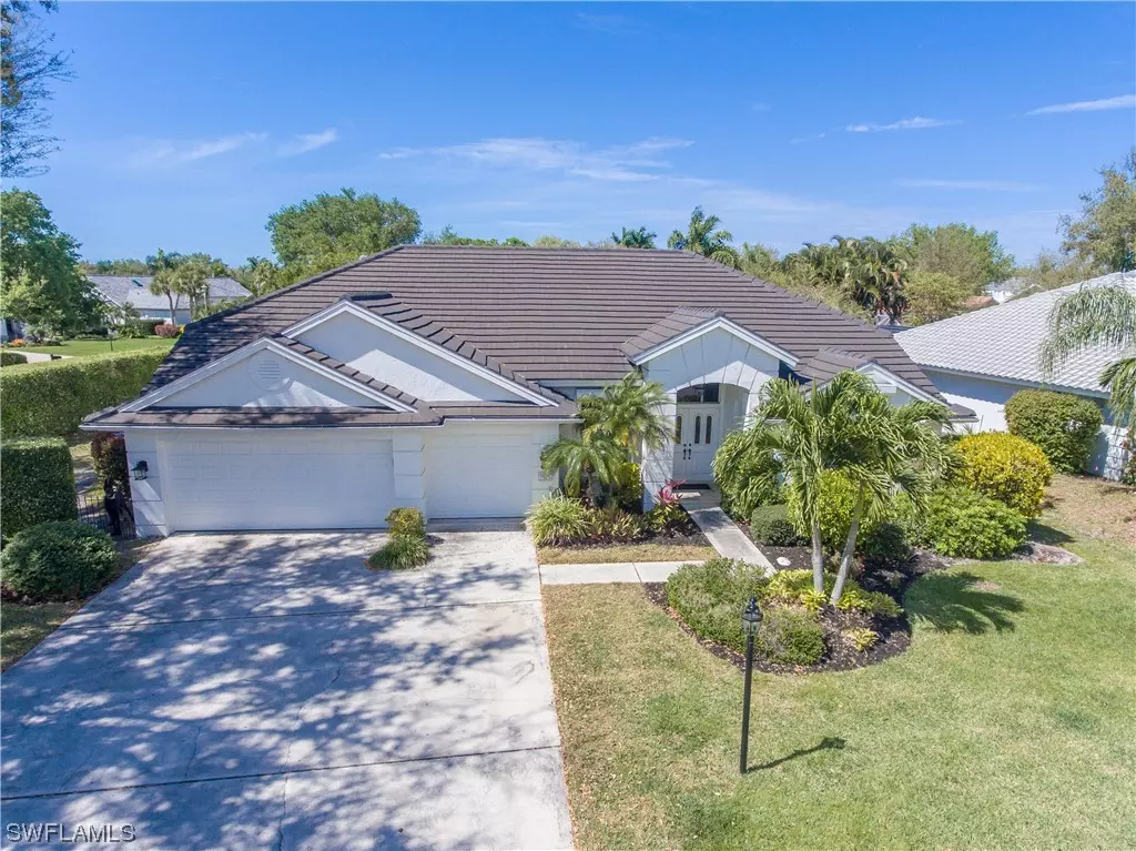 Naples, FL 34109,7525 Cordoba CIR