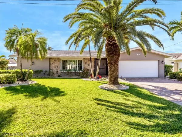 1904 SE 37th ST, Cape Coral, FL 33904