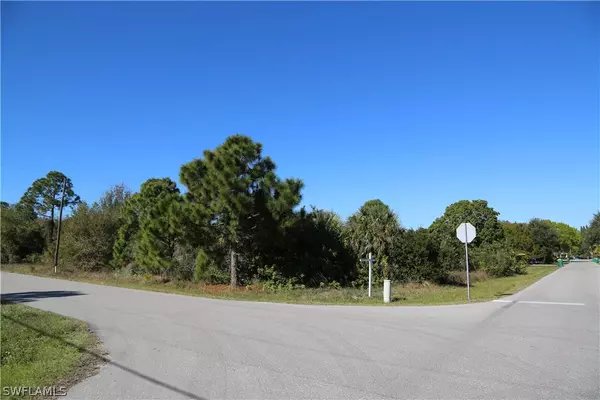 11355 8th AVE, Punta Gorda, FL 33955
