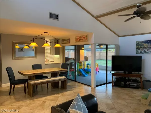 Cape Coral, FL 33904,304 SE 30th ST