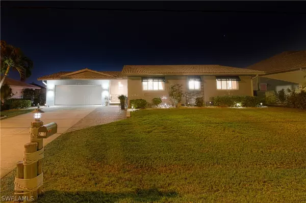 290 Coronado DR, Punta Gorda, FL 33950