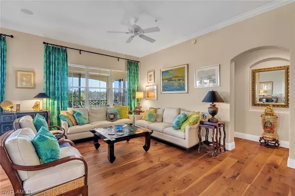2810 Tiburon BLVD E #103, Naples, FL 34109