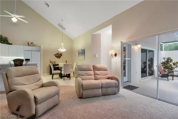 Naples, FL 34109,4101 Covey RUN #5-C