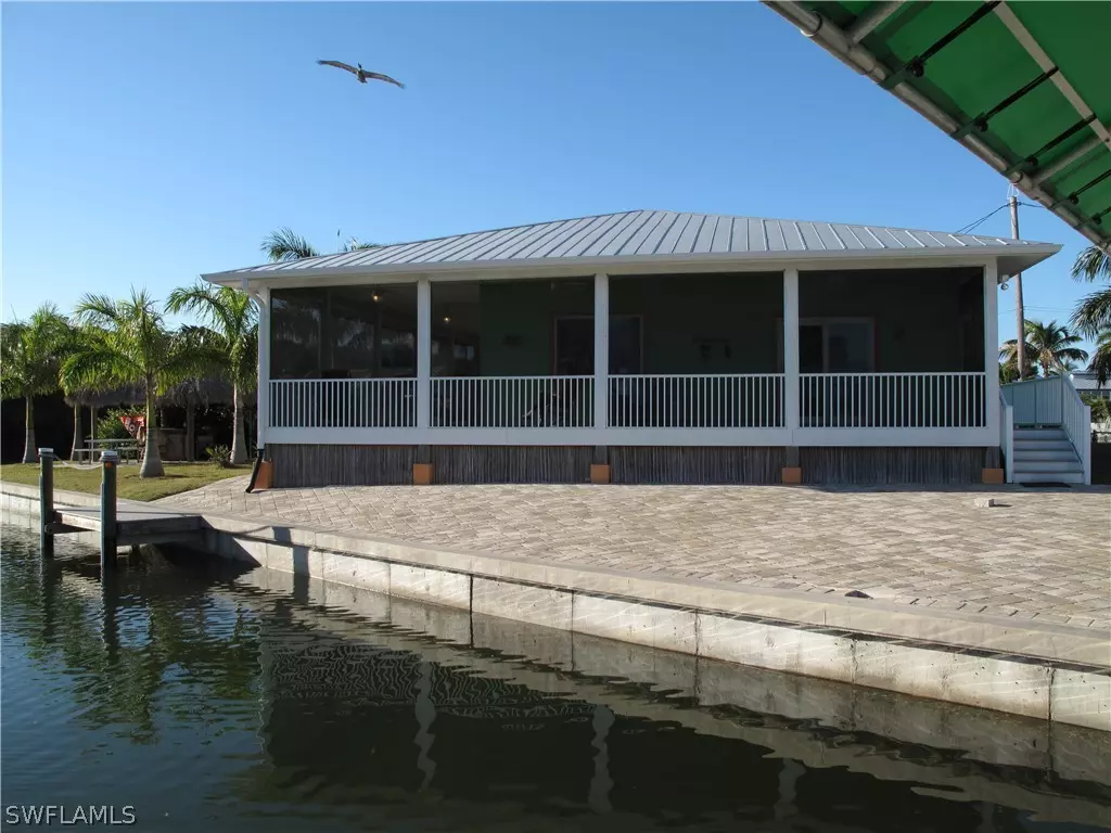 St James City, FL 33956,3947 Coconut DR