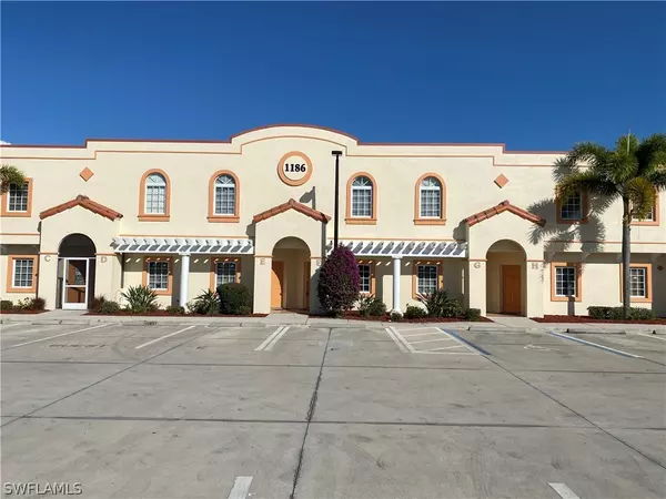 1186 Rio De Janeiro AVE #101, Punta Gorda, FL 33983