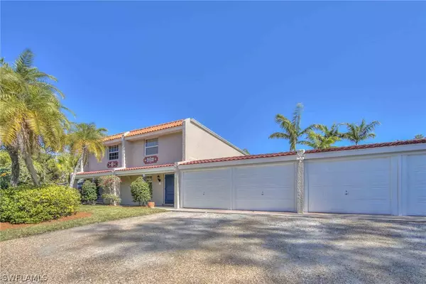 Sanibel, FL 33957,764 Beach RD #A, B, C and D