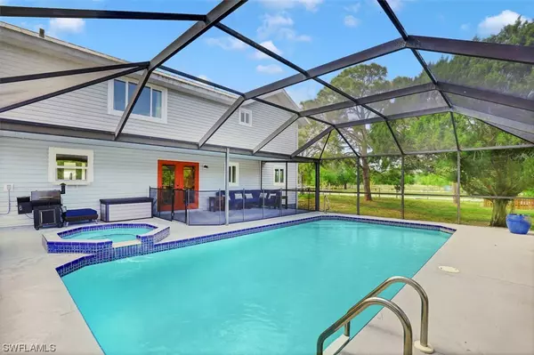 Alva, FL 33920,21151 Lonesome LN