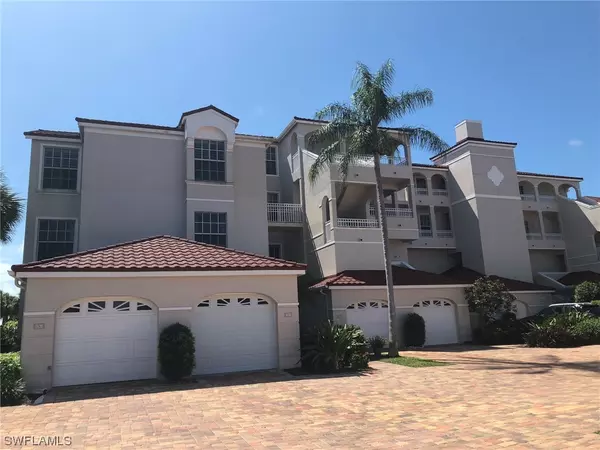 1520 Clermont DR #H-202, Naples, FL 34109