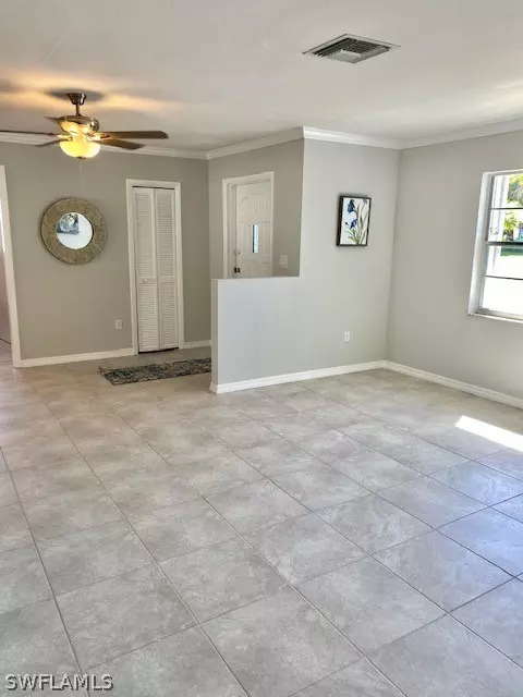 Cape Coral, FL 33990,Address not disclosed