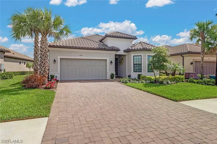 8504 Sevilla CT, Naples, FL 34114