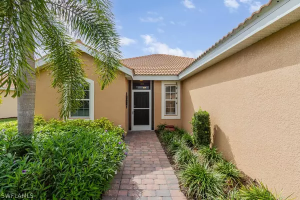 Alva, FL 33920,2876 Apple Blossom DR