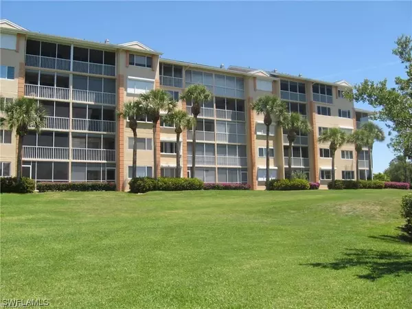 300 Horse Creek DR #205, Naples, FL 34110