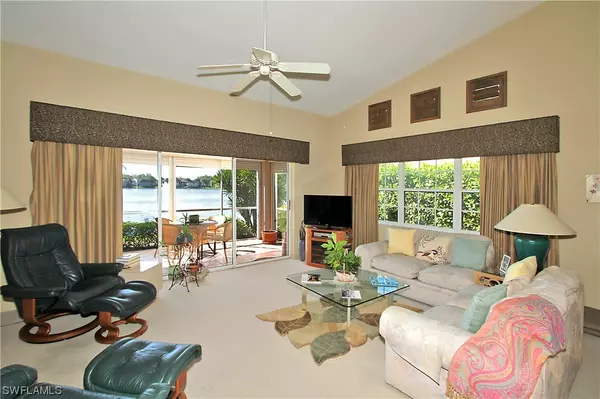 Naples, FL 34109,2720 SAILORS WAY #219