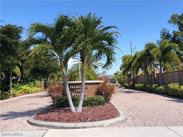 860 Palmetto Pointe CIR, Cape Coral, FL 33991