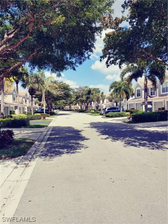 Estero, FL 34135,23526 Sandycreek TER #304