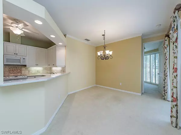 Naples, FL 34109,1590 Clermont DR #K-103