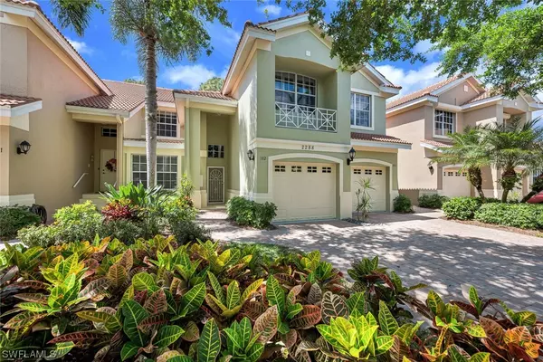 Naples, FL 34109,2288 Ashton Oaks LN #7-102