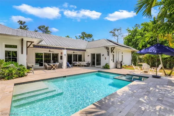 6730 Daniels RD, Naples, FL 34109
