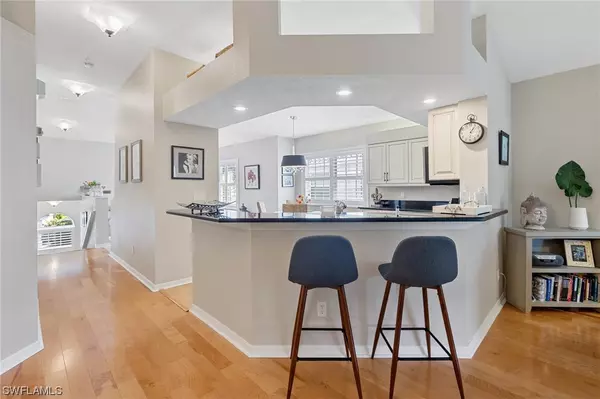 Naples, FL 34109,6805 Satinleaf RD S #201