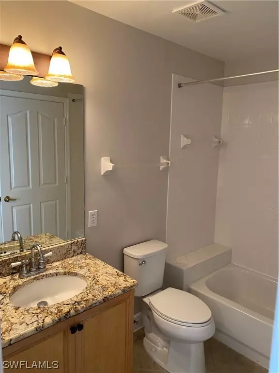 Naples, FL 34109,8025 San Vista CIR