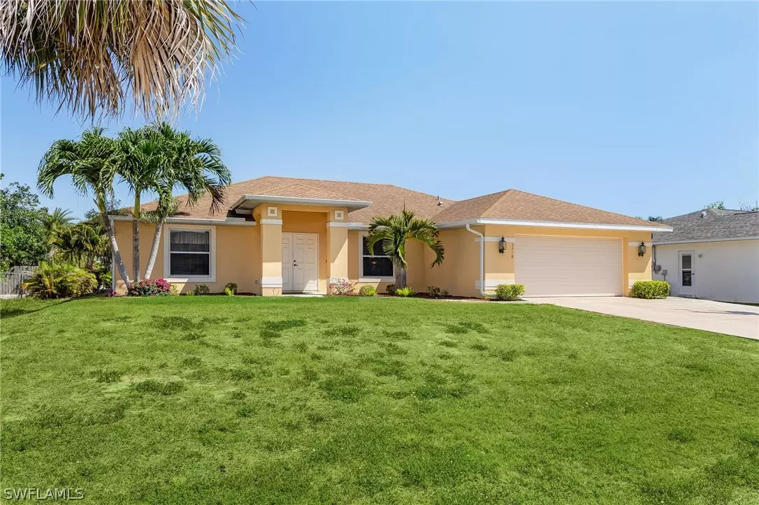 St James City, FL 33956,3718 SNOWBIRD LN