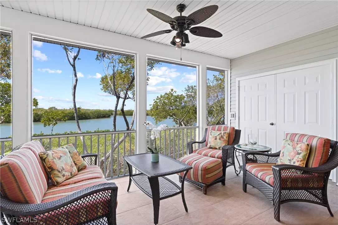 Sanibel, FL 33957,5423 Shearwater DR