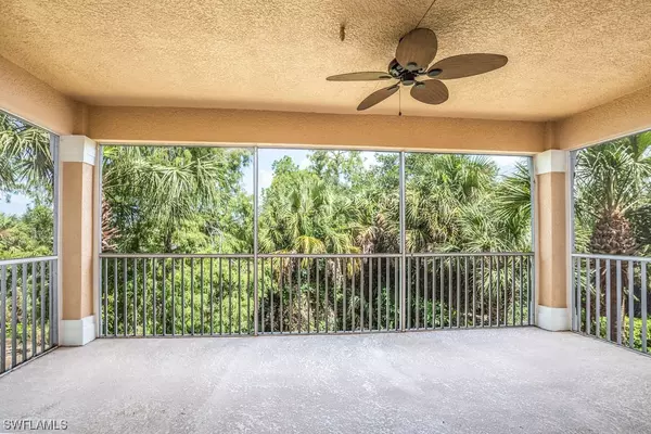 Naples, FL 34105,12854 Carrington CIR #7-204