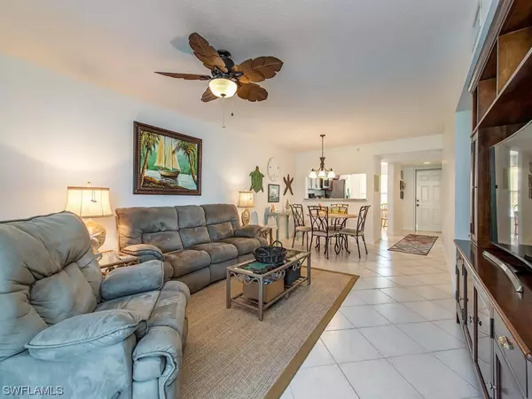 Naples, FL 34119,6320 Huntington Lakes CIR #103