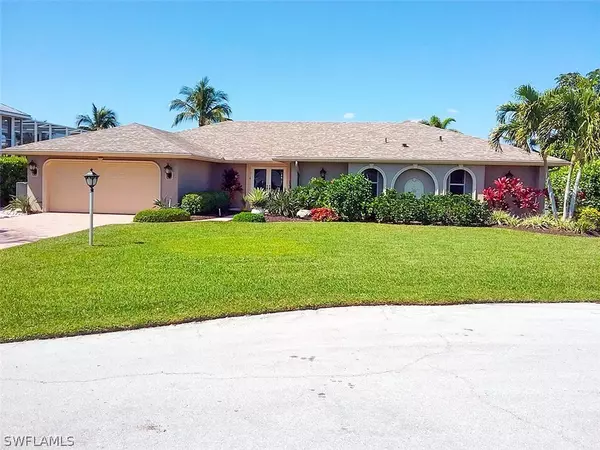 768 Limpet DR, Sanibel, FL 33957