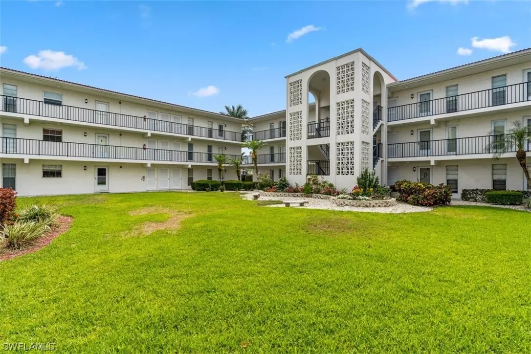 Naples, FL 34103,53 High Point CIR W #109