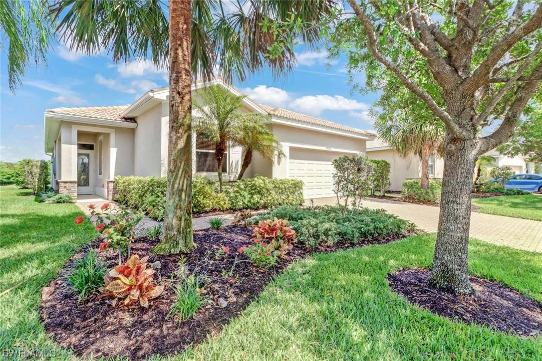 North Fort Myers, FL 33903,13056 Silver Thorn LOOP