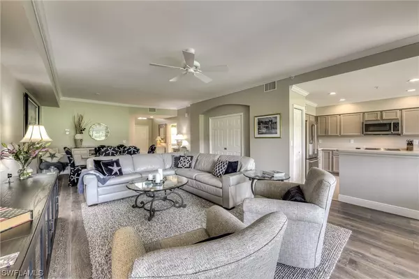 1615 Winding Oaks WAY #102, Naples, FL 34109