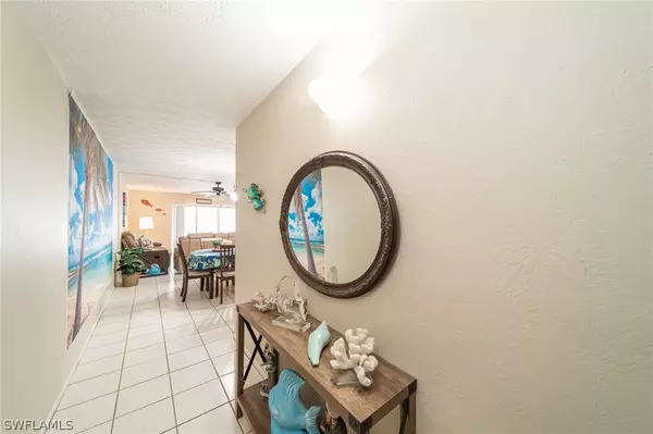 Cape Coral, FL 33904,834 SE 46th ST #1B